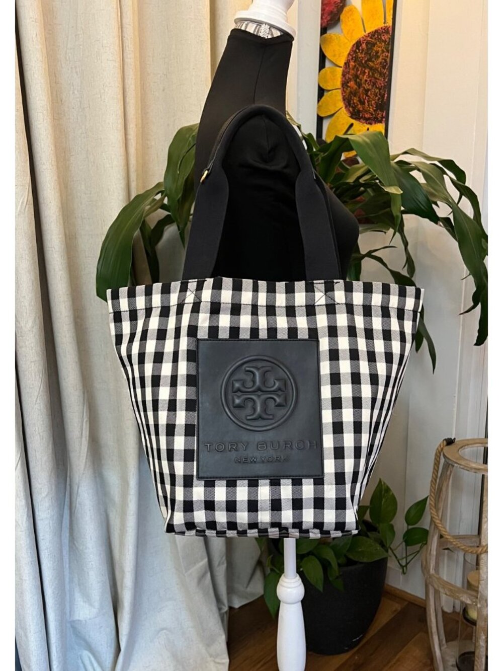 TORY BURCH BLACK AND WHITE PIPER GIGHAM TOTE - Picture 11 of 11